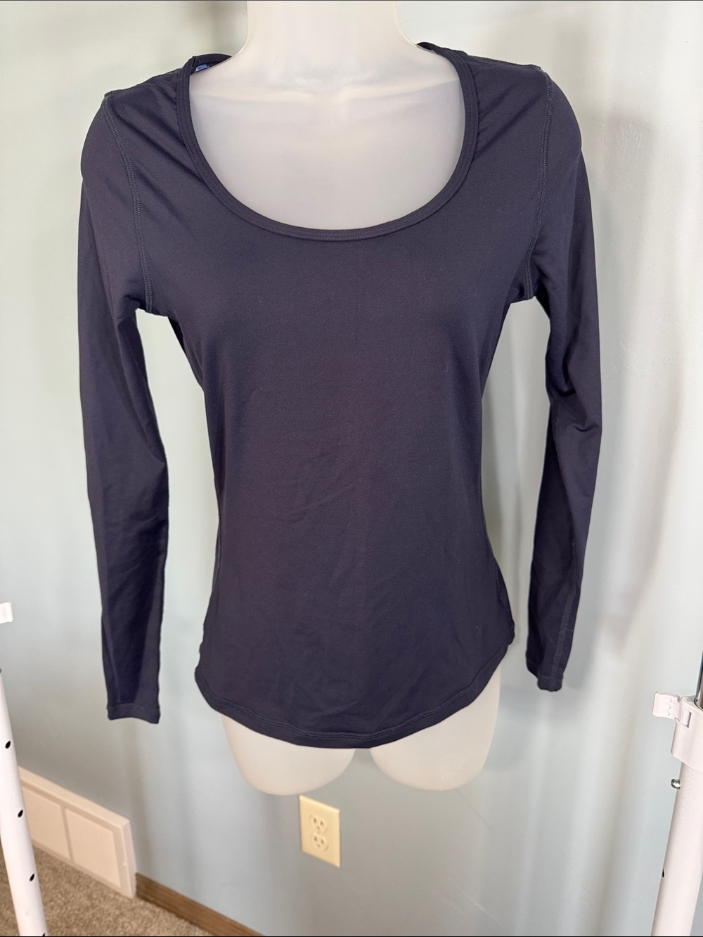 Boden Dark Navy Scoop Neck Long Sleeve Rash Guard